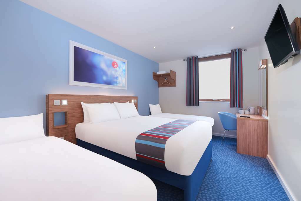 Travelodge London Covent Garden Стая снимка