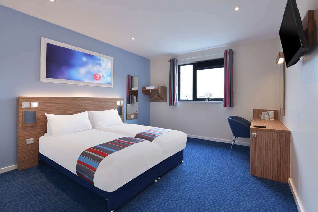 Travelodge London Covent Garden Стая снимка